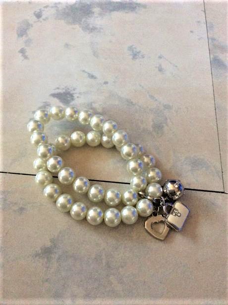 Luxusný perlový náramok,