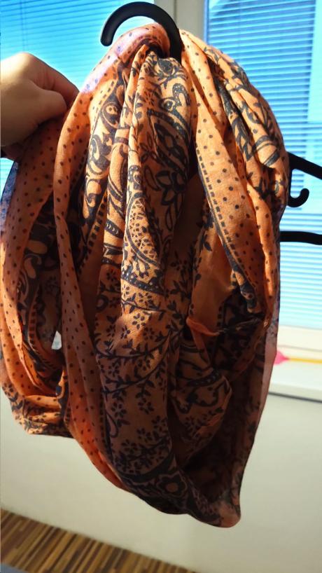 Šatky, šály, komíny rôzne farby,