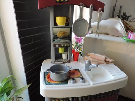 Kuchynka smoby + riady, 