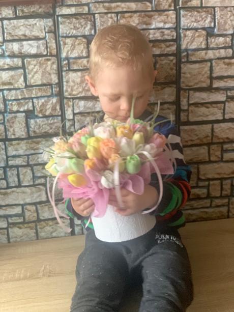 Veľká mydlova kytica v boxe, 