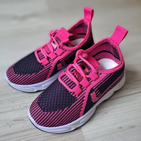 Tenisky ružovo-čierne, 29