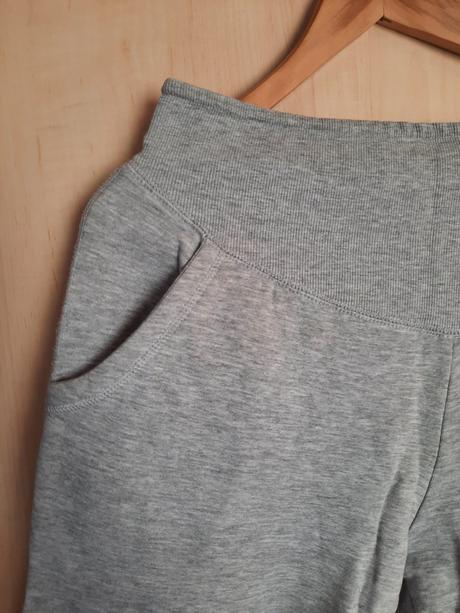 Krásne tehotenské tepláky, bonprix,36 / 38 / s