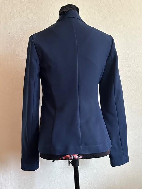 Sako tmavomodre, atmosphere,s