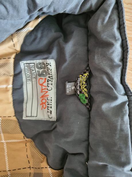 Zimna bunda, kenvelo,122