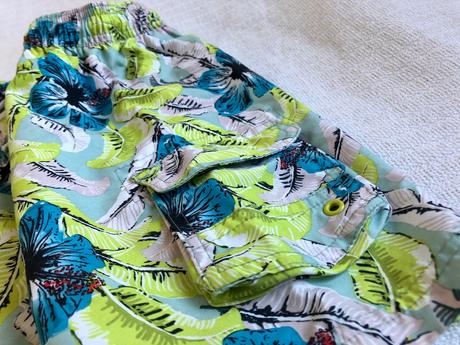 Plavky s nápaditým vzorom na 3 - 4r., marks & spencer,104