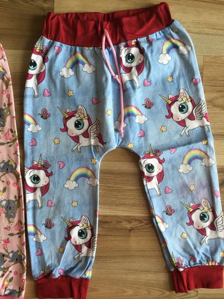 Teplaky s koalami + zadarmo teplaky s jednorozcami, 92