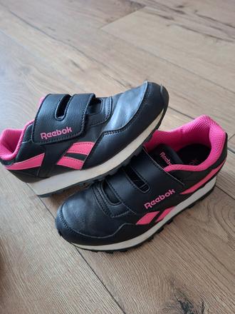 Tenisky, reebok,32