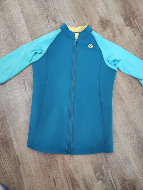 Neoprénový kabatik, plavky, 