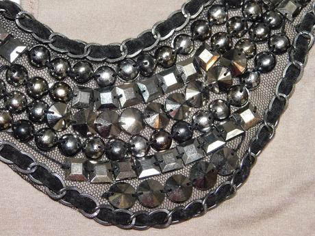 Pekne trendy štylove letne šaty, 38