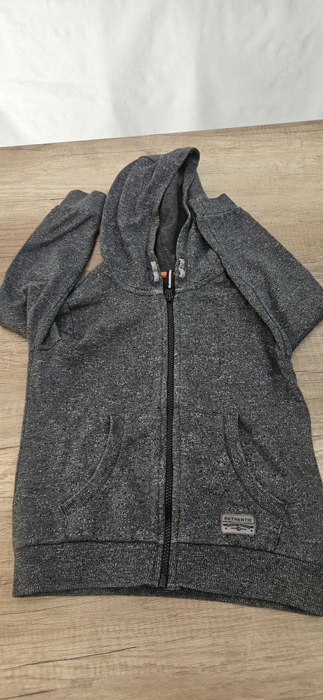 Mikina, f&f,122