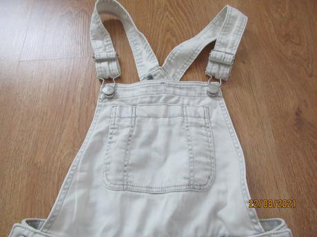 Krásne tenšie rifľové kraťasy bielo sivé, h&m,146