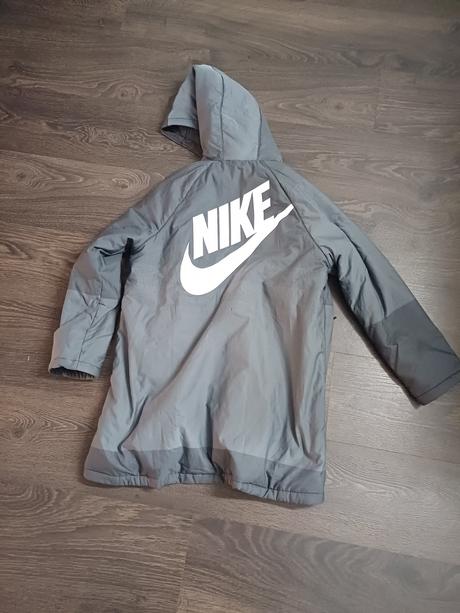 Bundička nike, nike,158