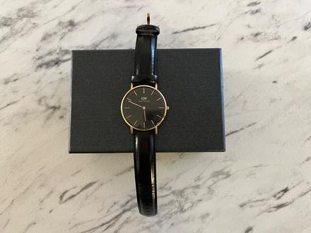 Dámske hodinky daniel wellington, 