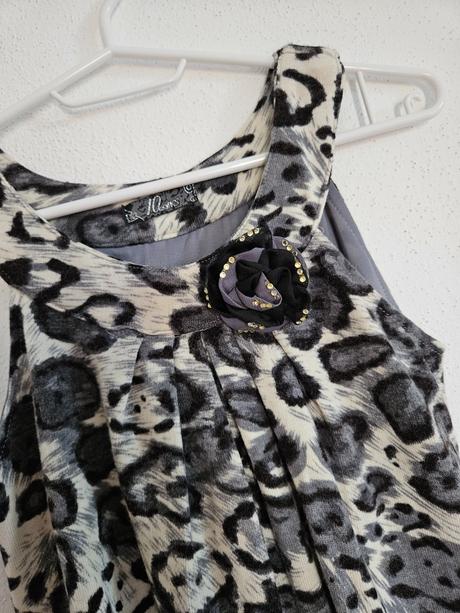 Šaty na jar/jeseň 140, 140