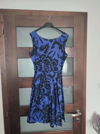 Spoločenské šaty, m