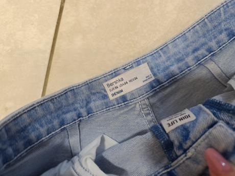 Kraťasy, bershka,s