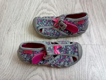 Dievcenske papucky,vel.25, befado,25