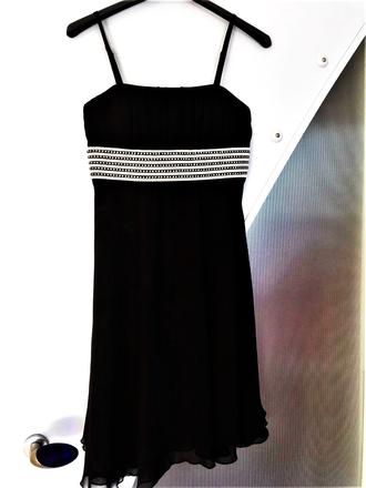 Luxusné spoločenské šaty, s