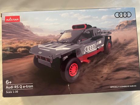 Rastar stavebnica audi rs q etron 367 dielikov,