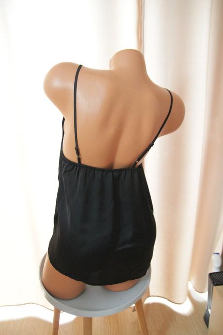 Čierny saténový top s, s