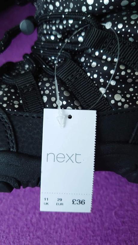 Next snehule, next,29