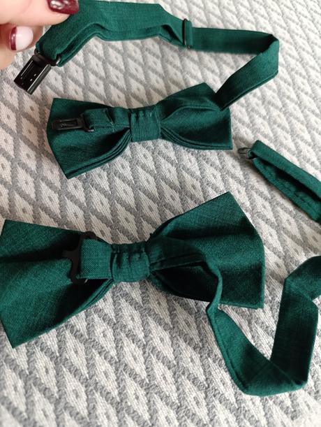 Set otec a syn motýliky v emeraldovej farbe, 