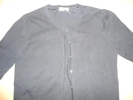 Cierny sveter na gombiky, cherokee,s