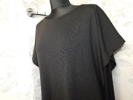 Pekne trendy elegantne saty, 42