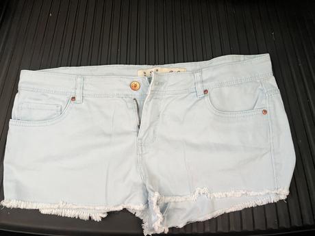 Kraťasy, primark,42