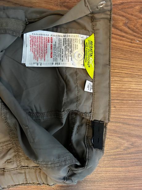 Turisticke nohavice regatta, regatta,140