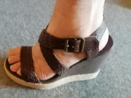 Letné platformy, 37