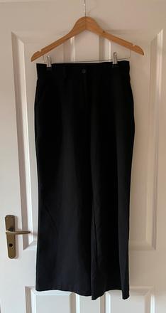 Čierne zvonové nohavice, l/40, l