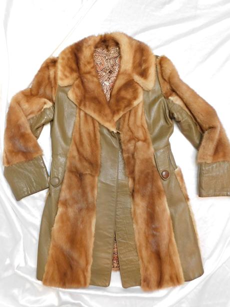 Pekny kabat z norky a pravej kože, 38