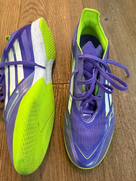 Halovky, adidas,44