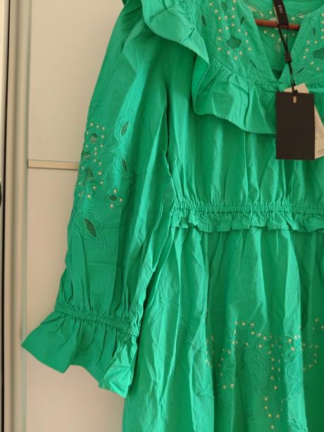 Yas originál luxusné vysivane biobavlna maxisaty, m