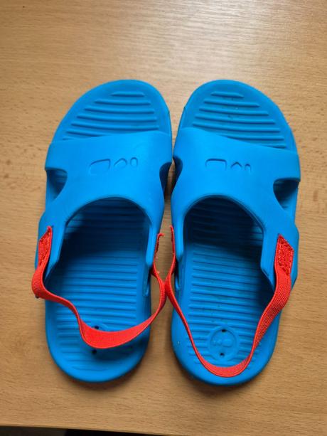 Sandalky decathlon 27-28, nabaiji,27