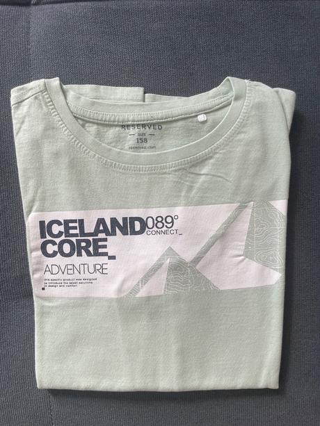 Tricko, reserved,158