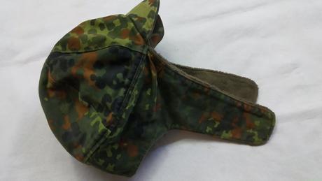Vojenské čiapky, 