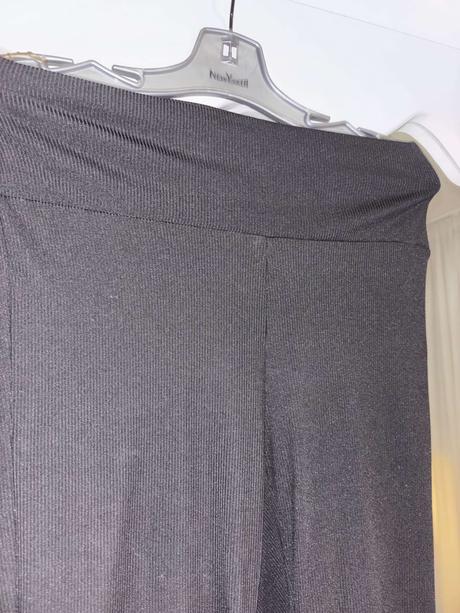 Zvonove legíny shein xs, xs