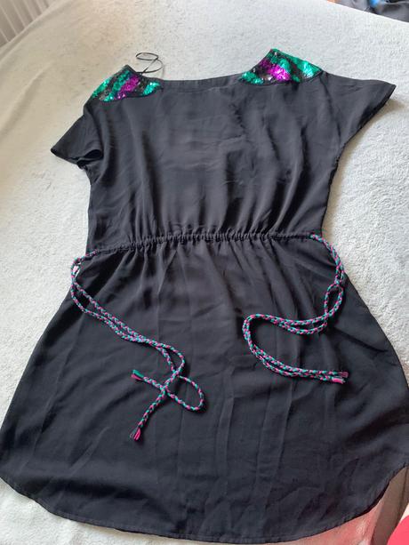 Damska tunika- saty, 158