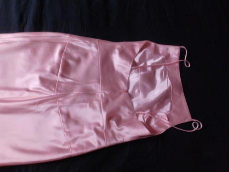 Spoločenské šaty, m