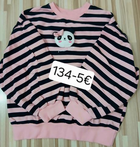 Rôzne oblečko, 122–134