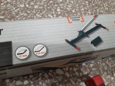 Rezačka na laminátovú podlahu,