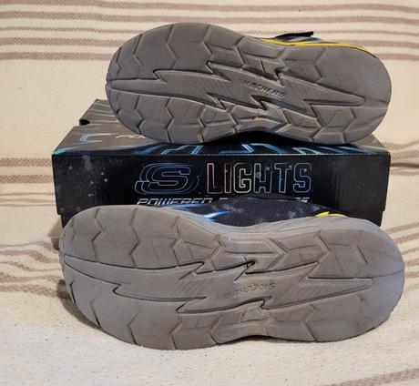 Chlapčenské svietiace tenisky velk. 34 skechers, skechers,34