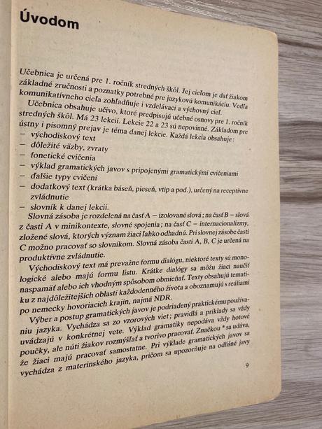 Kniha nemčiny pre 1. ročník stred. nemecký jazyk 1, 