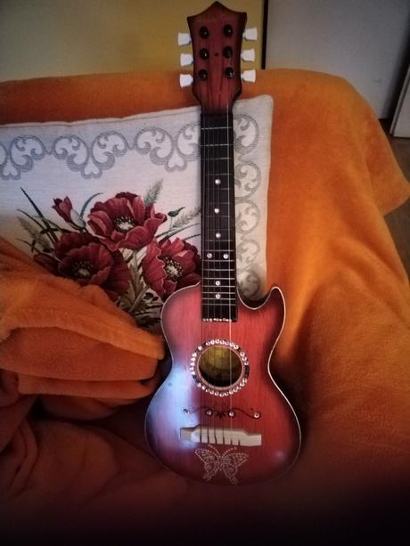 Detská gitara, 