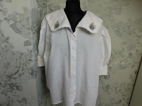 Pekna bluzka ku kroju, 52