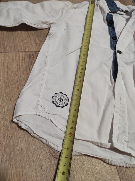 Chlapčenská biela košeľa veľkosti 98, 98