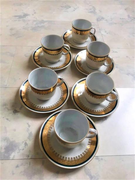 Porcelánová kávová súprava,