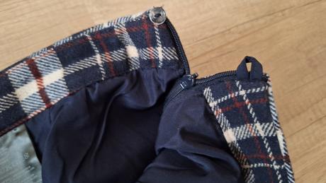 Teplá krátka sukňa, h&m,40